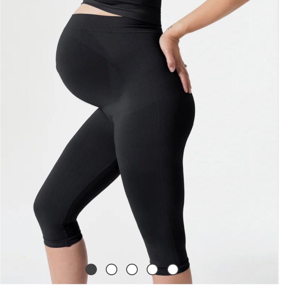 BLANQI NWT Maternity Support Leggings Cropped, Black Size Medium
